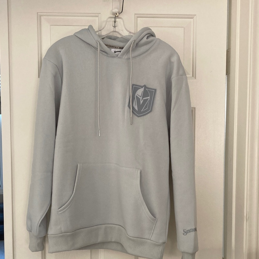 Vegas Golden Knights hooded sweatshirt
Size- Adult medium
Brand new
